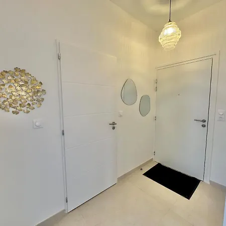 Appartement Charles - 6 Pers Avec Parking Et Balcon A Deux Pas De La *