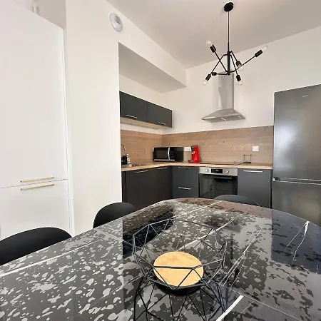 Apartament Charles - 6 Pers Avec Parking Et Balcon A Deux Pas De La